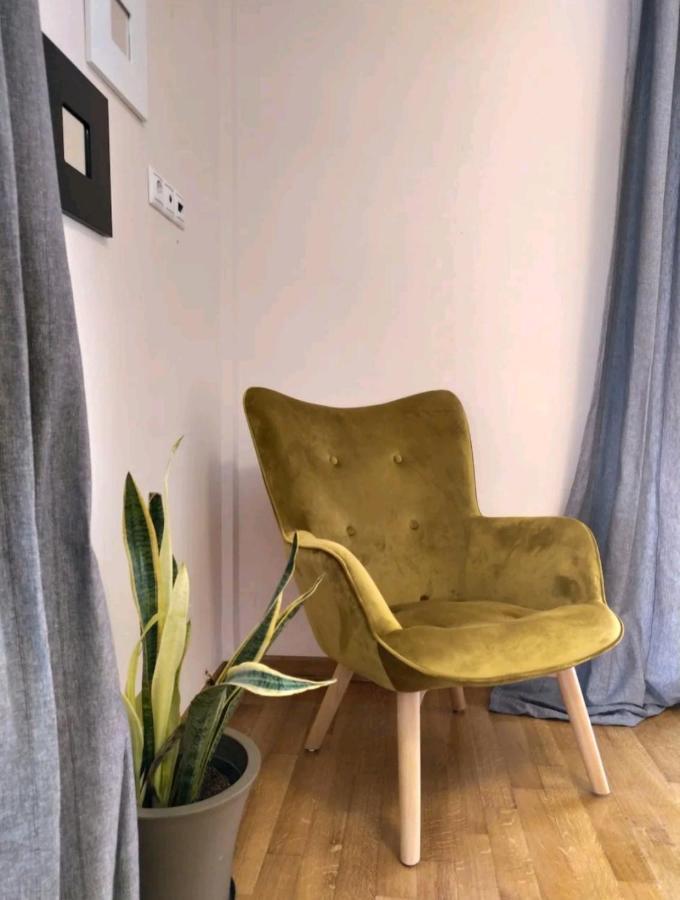 Stylish -Modern Apartment Heart Of Marousi เอเธนส์ ภายนอก รูปภาพ